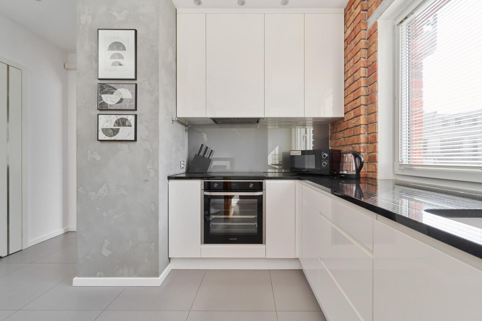 Stylish Kosciuszki Apartaments Near The Market Square With Free Garage Wroclaw By Noclegi Renters Exteriör bild