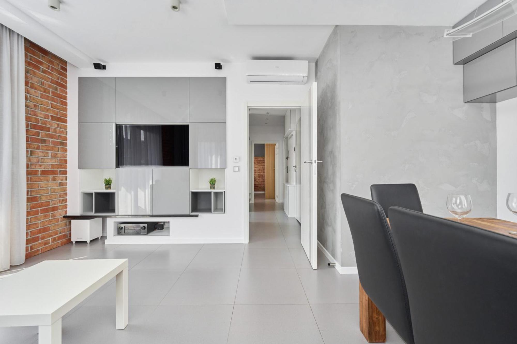 Stylish Kosciuszki Apartaments Near The Market Square With Free Garage Wroclaw By Noclegi Renters Exteriör bild